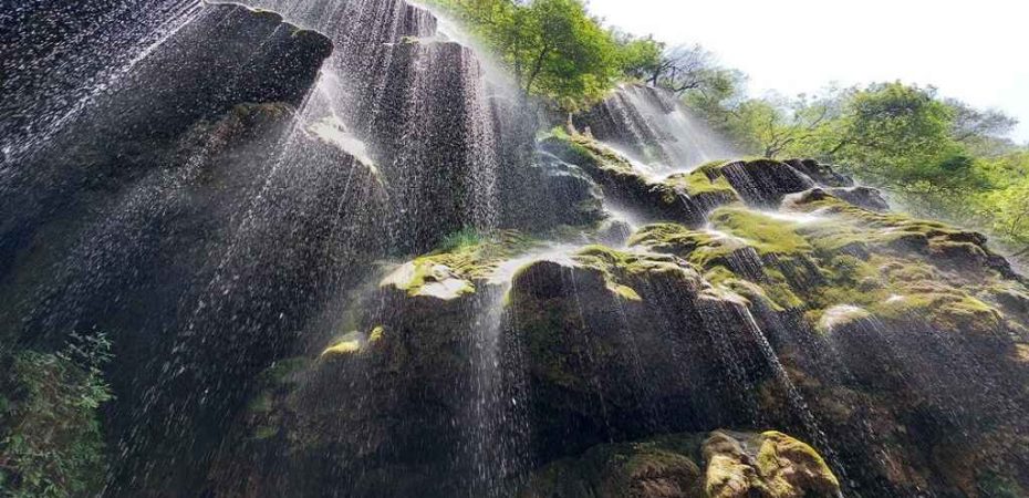7 Most Beautiful Waterfalls in Pakistan